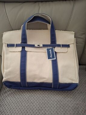 Marshalls Canvas Laptop Tote in Cream and Navy Trim..large